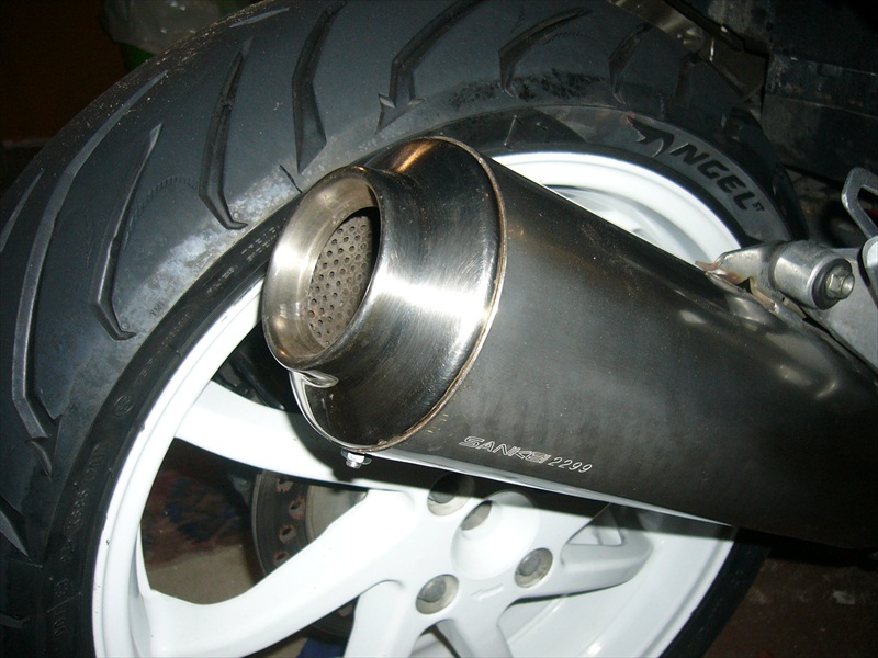P1070589b.jpg