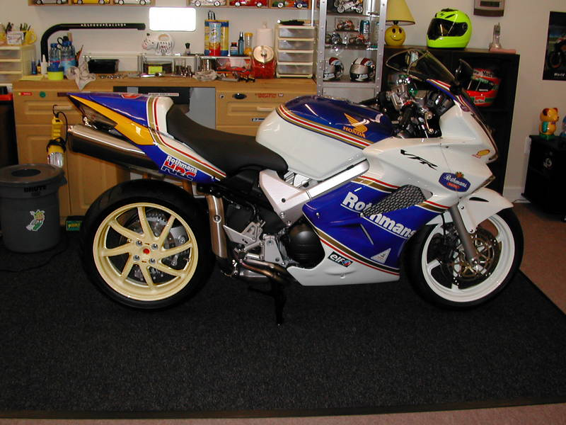 rvfr_014_bakguld1.jpg