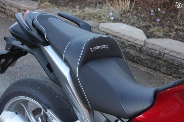 Bagster-omsydd sadel VFR1200