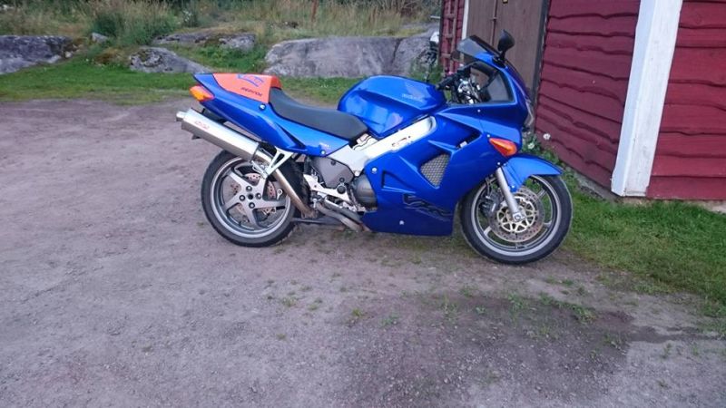 Blå repsol.jpg