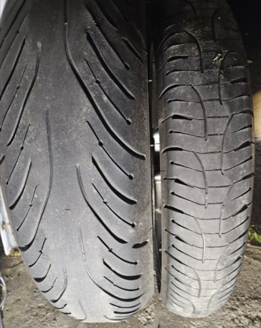 old_tires.jpg